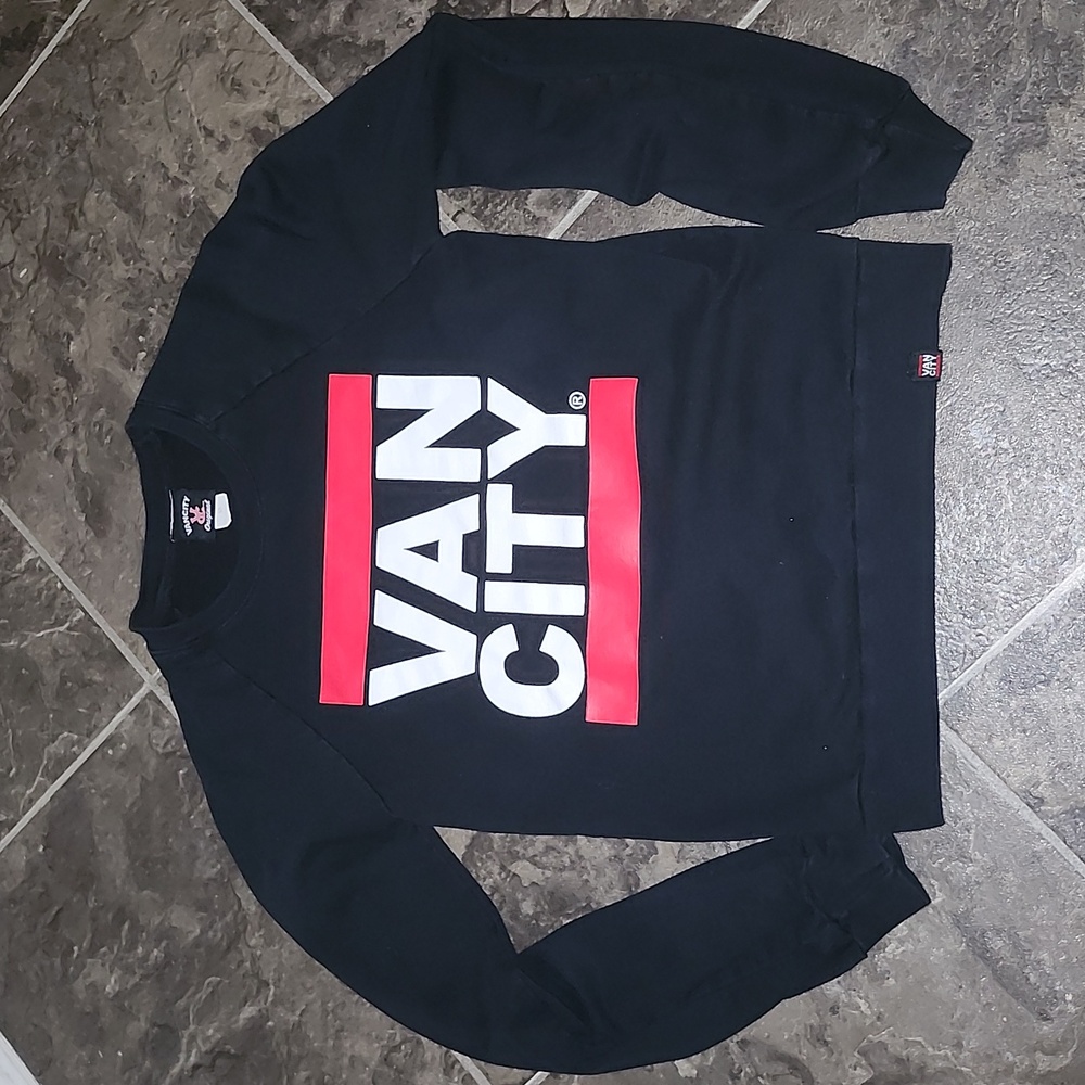 VanCity crewneck XS